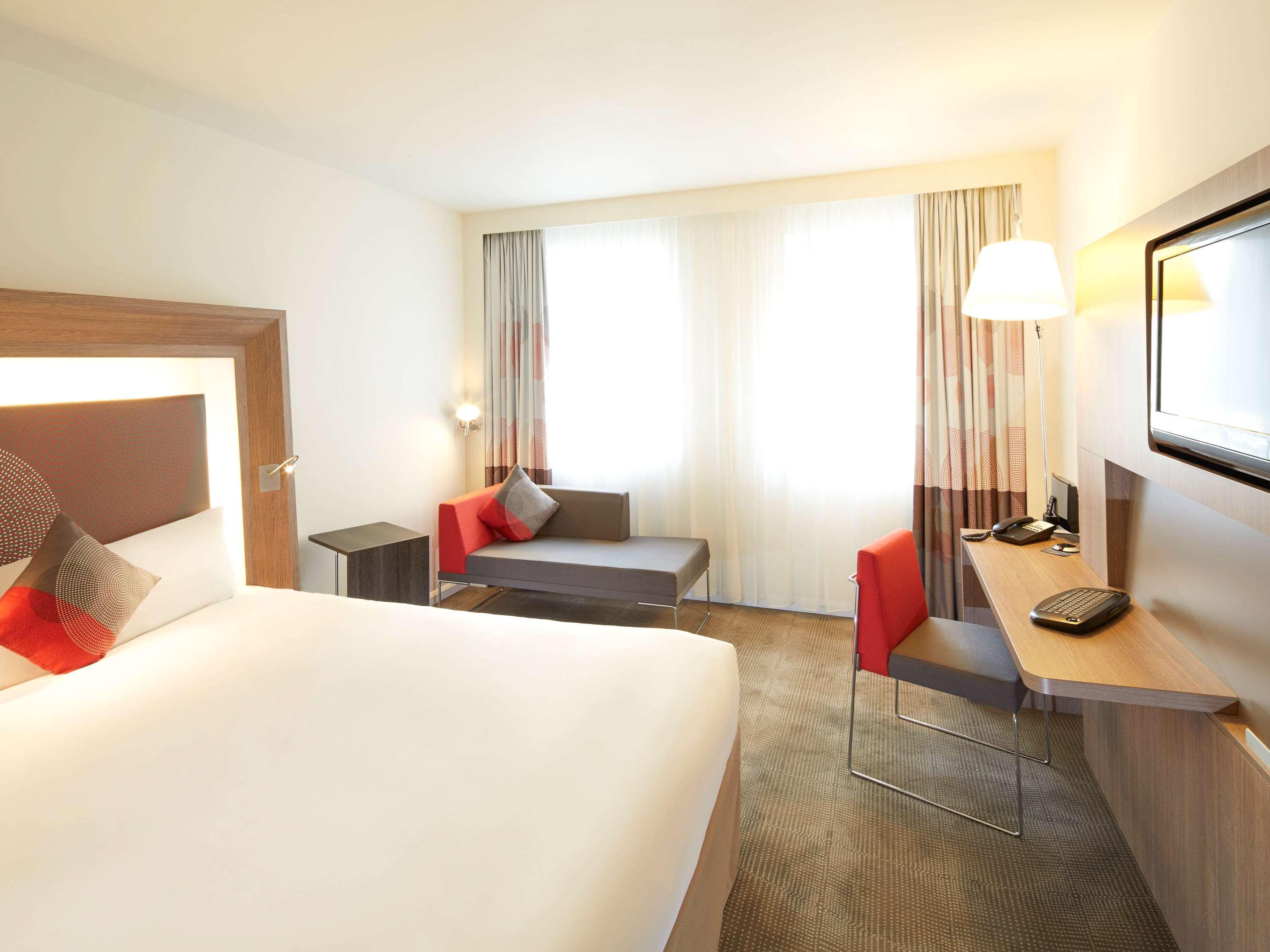 Novotel Bangka Hotel & Convention Center Pangkal Pinang Exterior foto